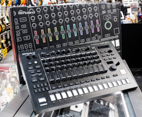 Gear Hunter | Roland - TR-8S Rhythm Performer